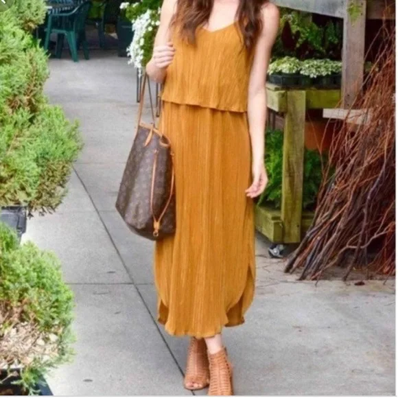 H&M Pleated Maxi Dress SIZE 6